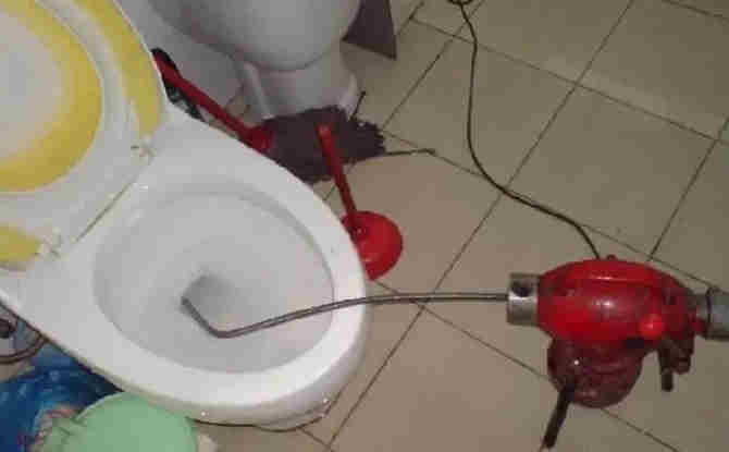 颍州区马桶通下水